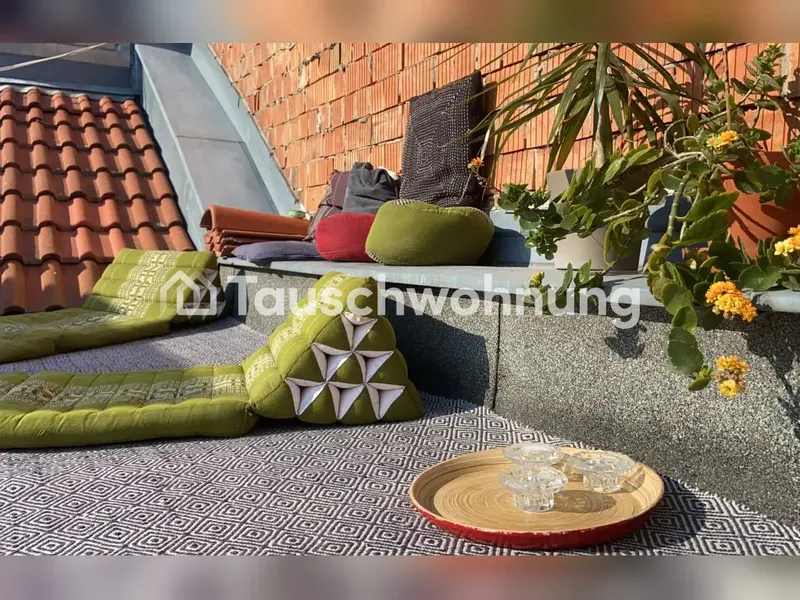 Tauschwohnung: 3 Z Dach Whg mit priv. Dach gegen größere, ruhige whg 3-5 Zi — photo 1